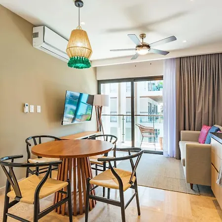 Luxury 1Br In Serenada Building